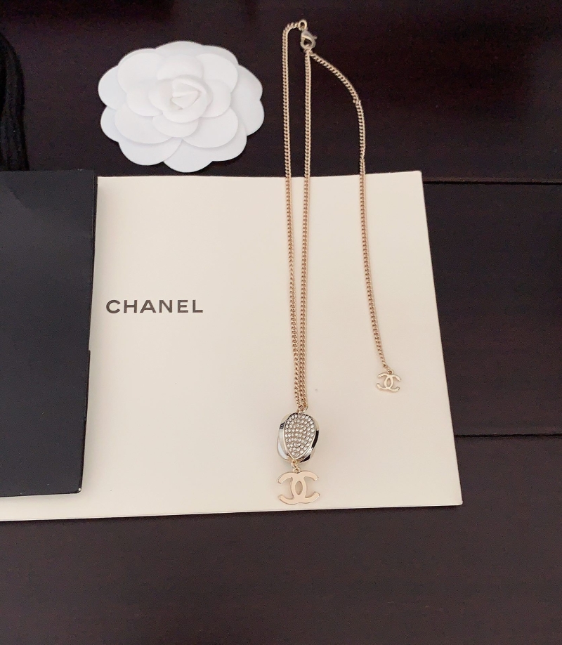 Chanel Necklaces